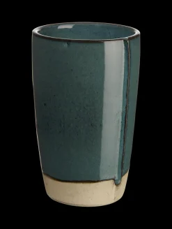 becher cafe latte, blueberry pie