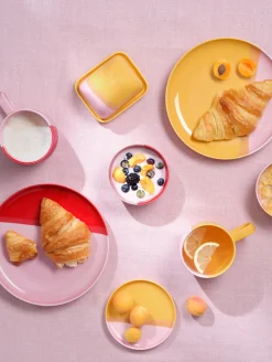 brotteller, strawberry smoothie