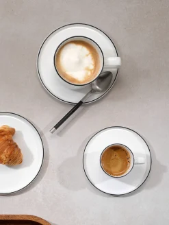 espressotasse mit unterteller, ligne noire