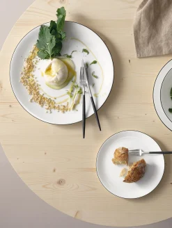 essteller, ligne noire