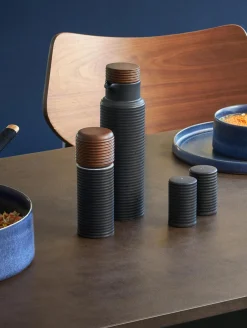 salz-/ pfefferstreuer set, black